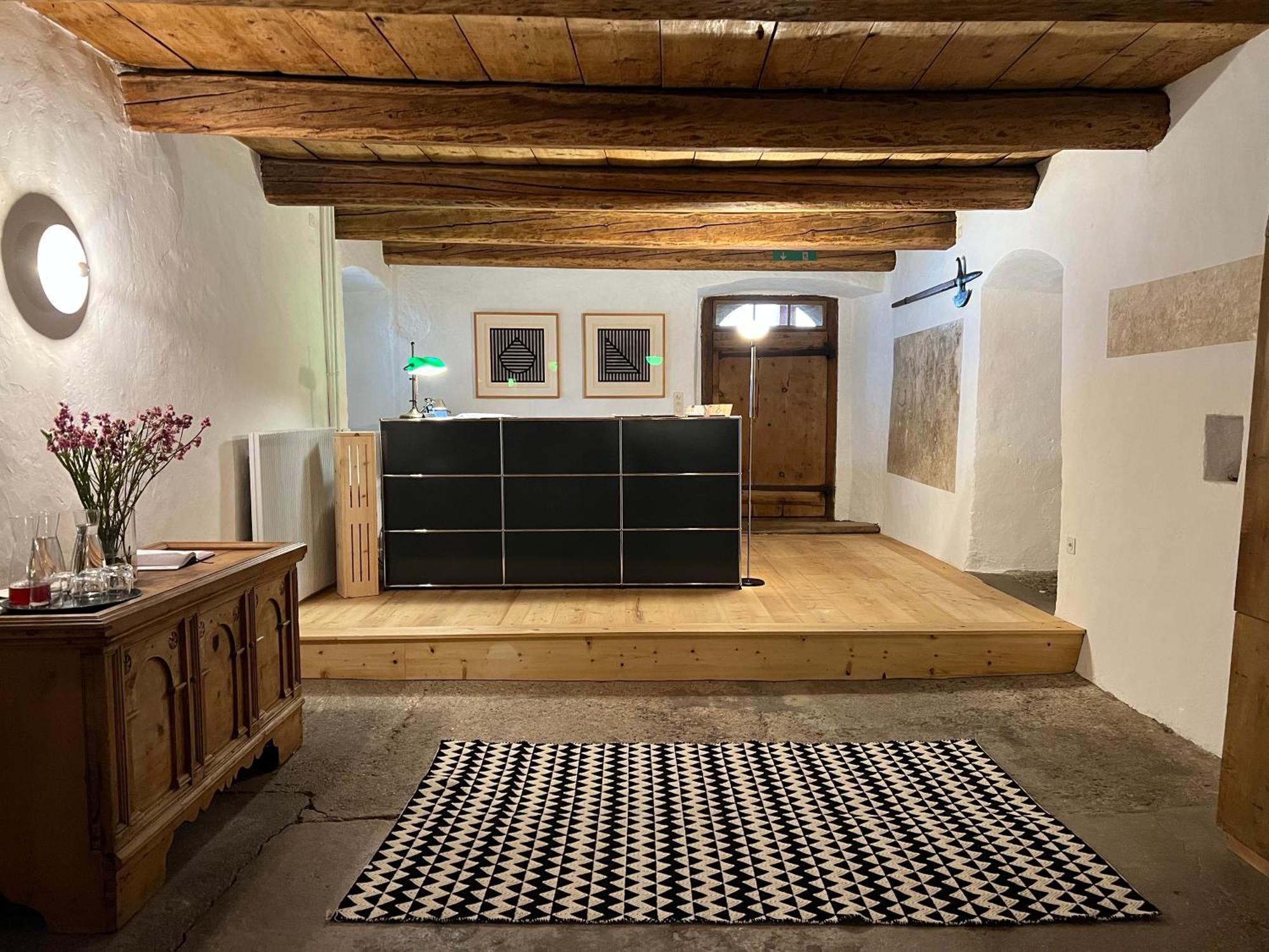 Hotel Chasa Chalavaina Müstair المظهر الخارجي الصورة